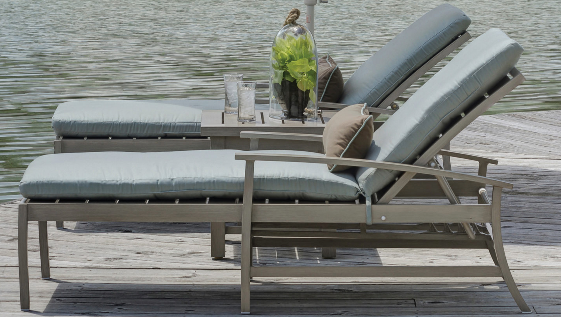 Charleston clearance sun lounger